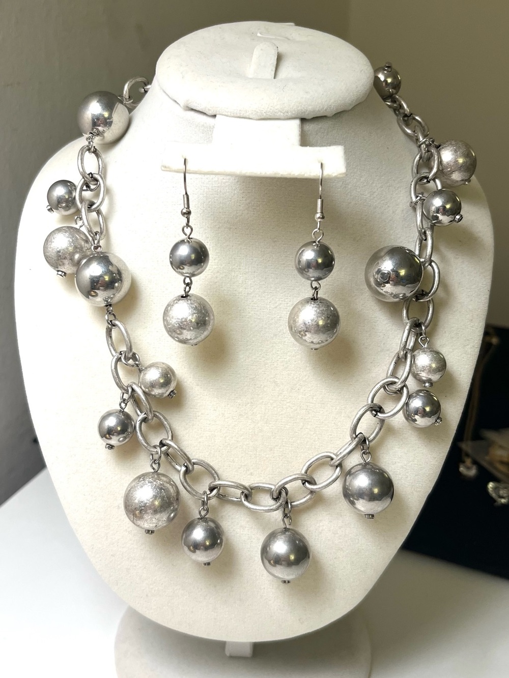 Vintage Silver Tone Ball Charm Long Necklace & Earrings Set